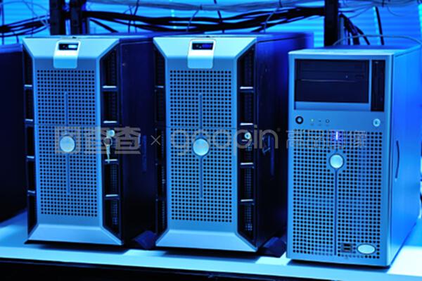 網(wǎng)絡(luò)服務(wù)器與云計(jì)算裝備技術(shù)服務(wù) 驅(qū)動(dòng)數(shù)字化轉(zhuǎn)型的雙引擎